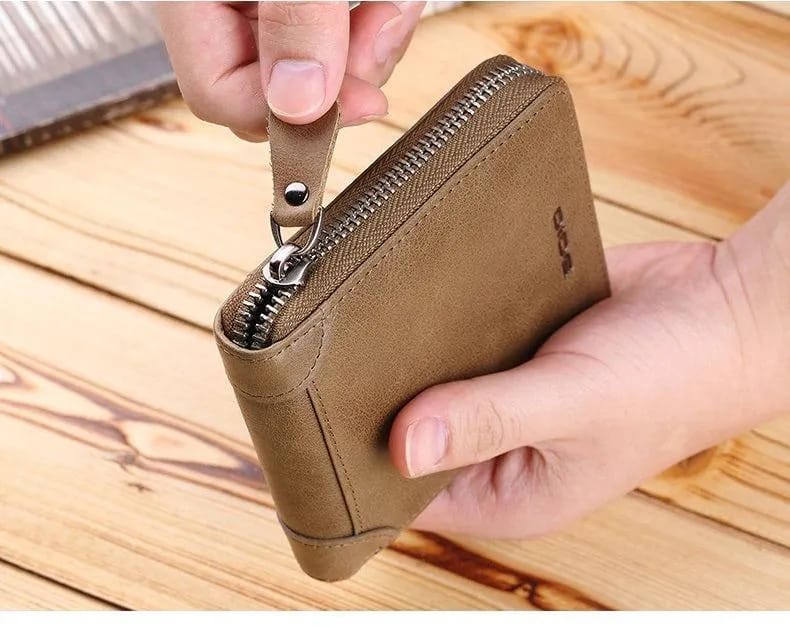 Stylish Leather Zipper Wallet